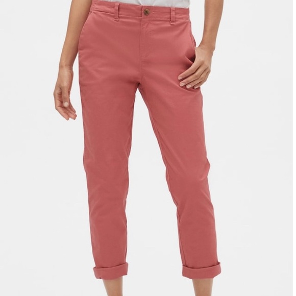 gap girlfriend khaki